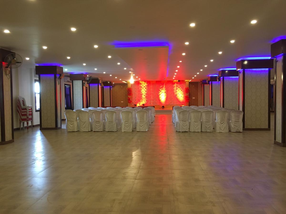 Kailash Presidency Hotel Bhopal Eksteriør billede
