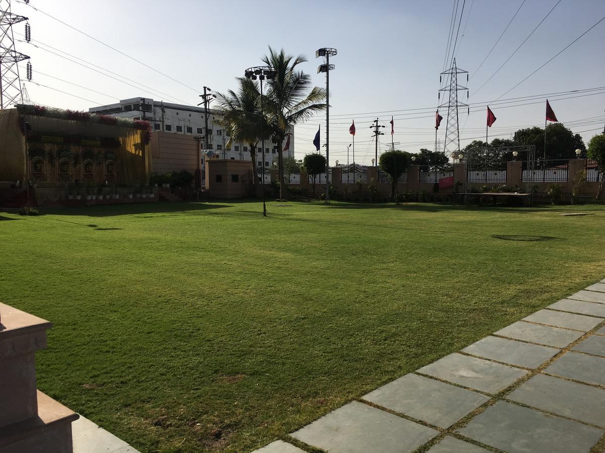 Kailash Presidency Hotel Bhopal Eksteriør billede