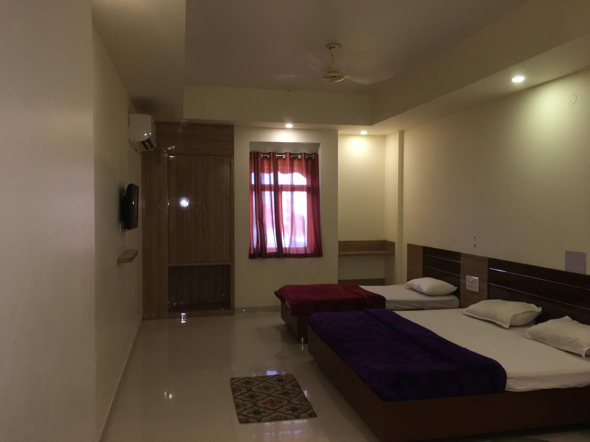 Kailash Presidency Hotel Bhopal Eksteriør billede
