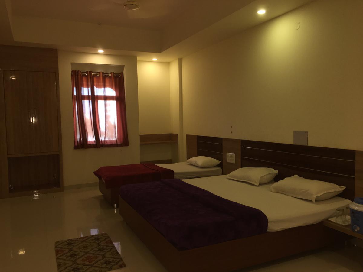 Kailash Presidency Hotel Bhopal Eksteriør billede